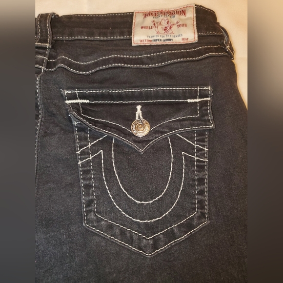 True Religion Jeans 👖 - Picture 3 of 5
